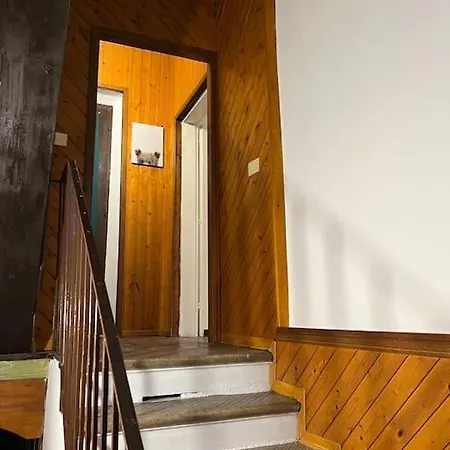 Cascina “la Bizzarina” Διαμέρισμα